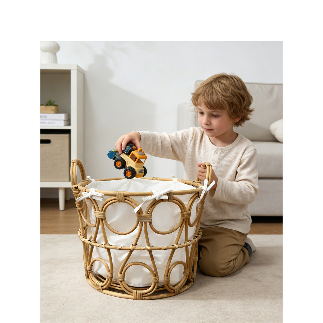 Basket with Round Cutout Kalsten