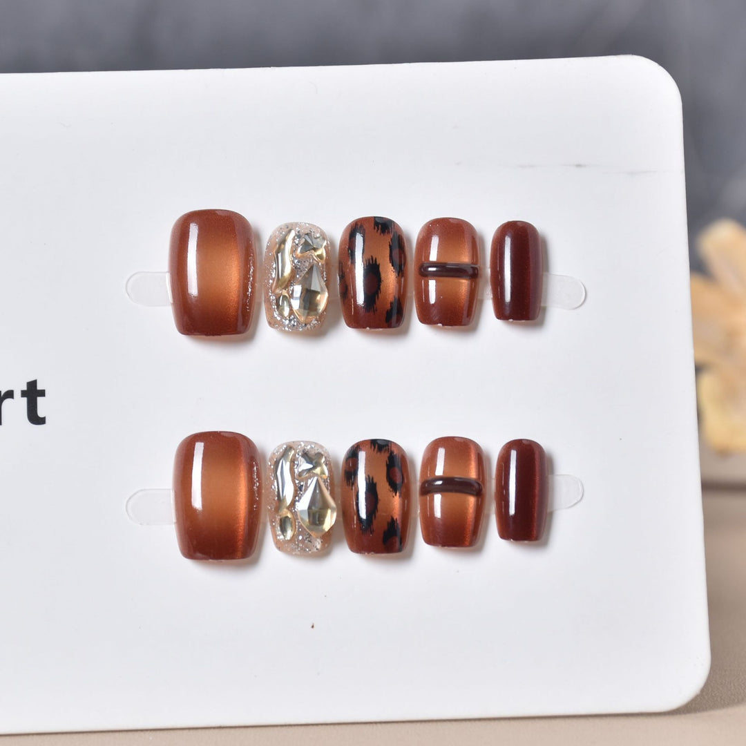 Glamorous Heart-Themed Press-On Nail Set Kalsten