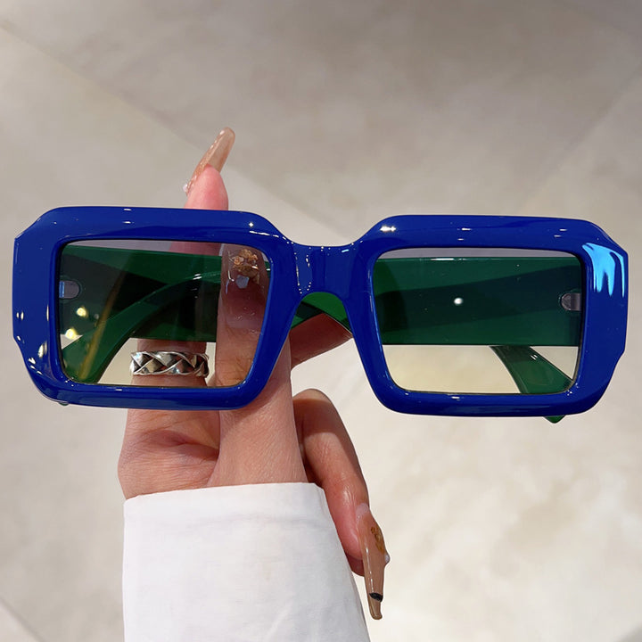 Ladies oversized square sunglasses with modern plastic frame Kalsten
