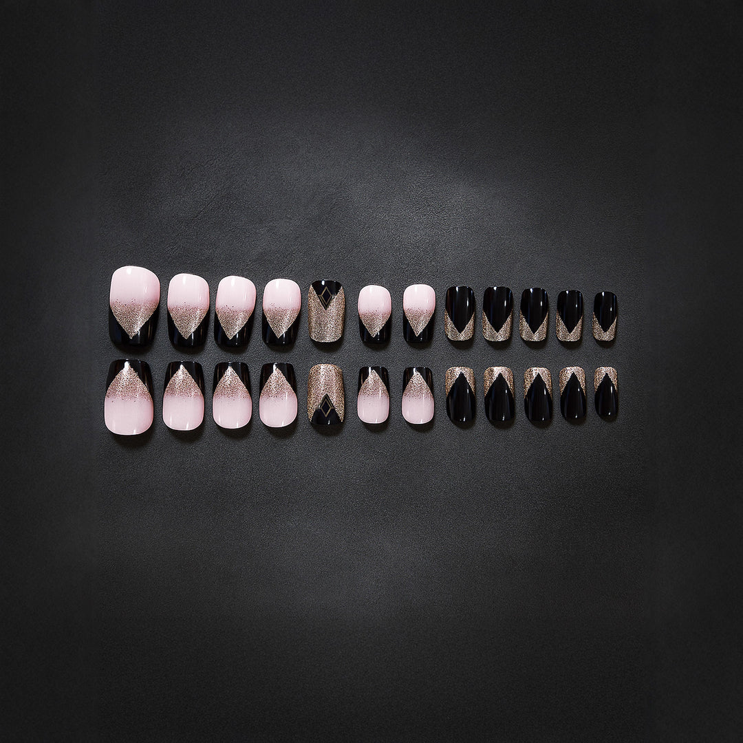 Glamorous Shimmering Nail Art Extensions Kalsten