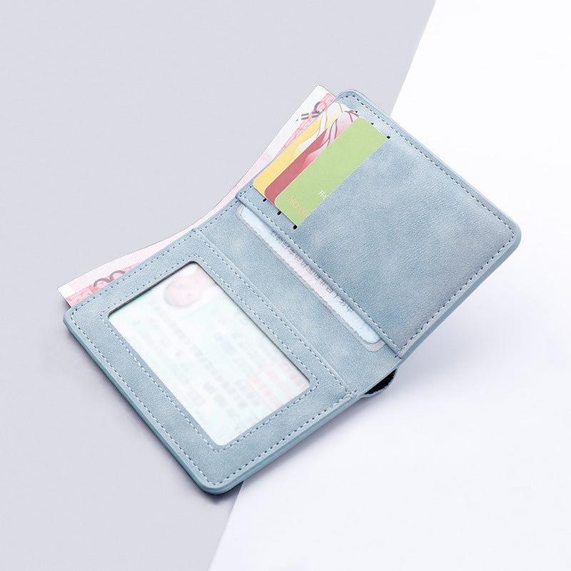 Sleek Minimalist Leather Card Holder