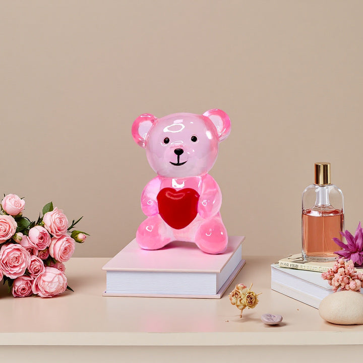 Decorative bear figure with heart Kalsten