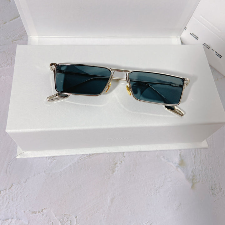 Fashionable sunglasses with rectangular metal frame Kalsten