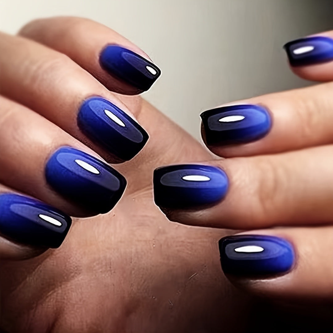 Glittery Ombre Nail Set Kalsten