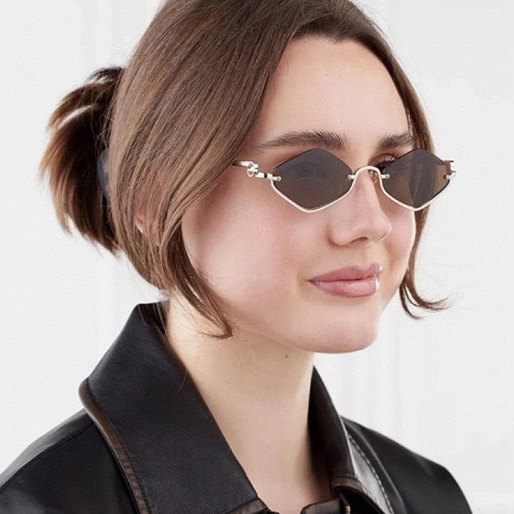 Ladies sunglasses in an elegant, geometric design Kalsten