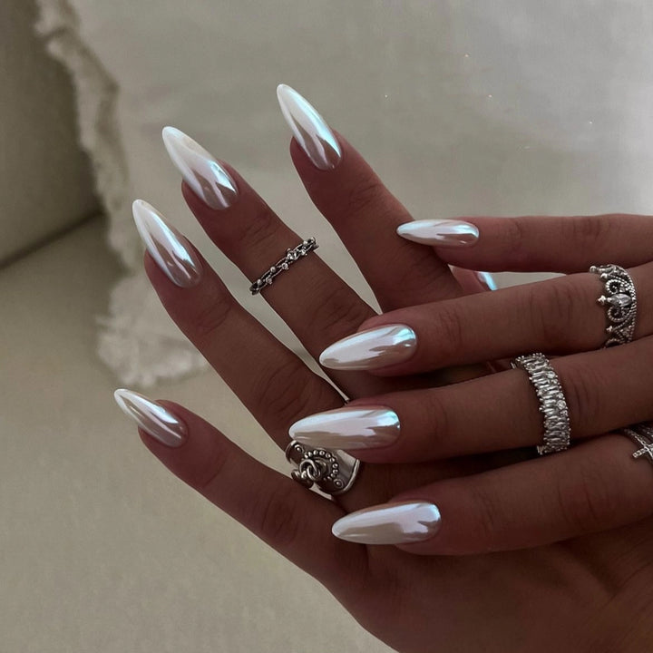 Artful Stiletto Nails with High Gloss Effect Kalsten