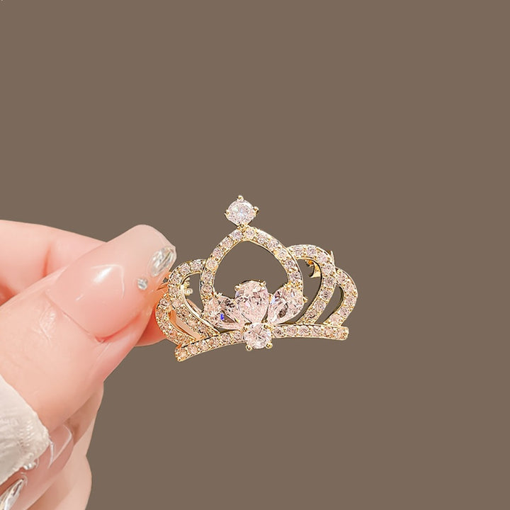 Glittering Crown Brooch Kalsten