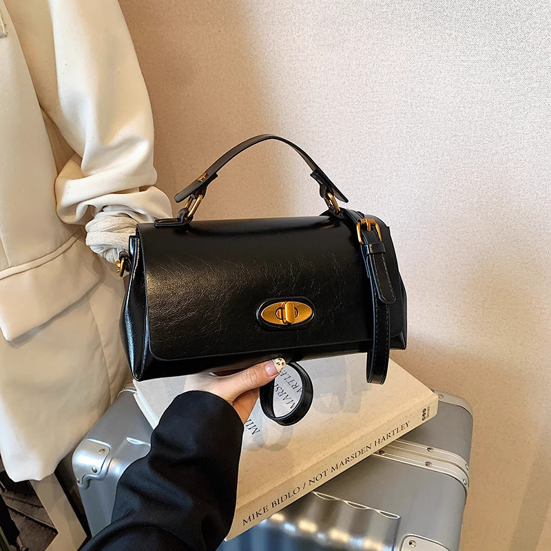Elegant Structured Handheld Purse Kalsten
