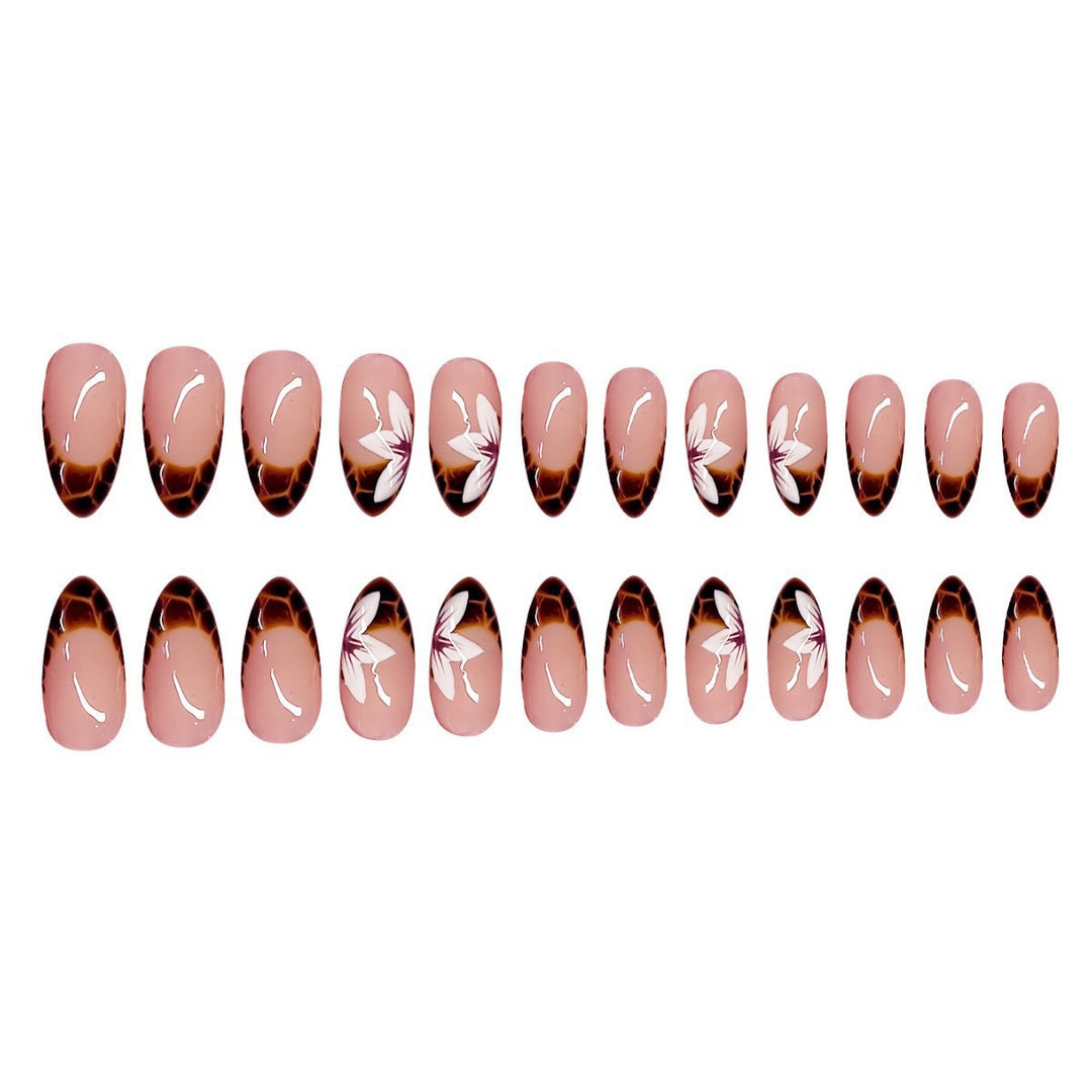 Floral and Geometric Press-On Nail Art Kalsten