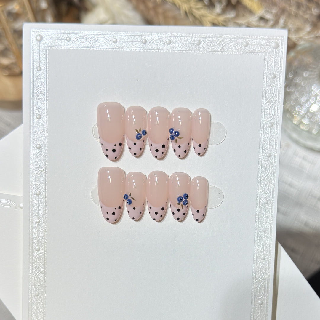 Press-On Nail Set Kalsten
