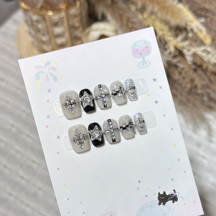 Artistic Press-On Nail Art Set with Gemstone Accents Kalsten