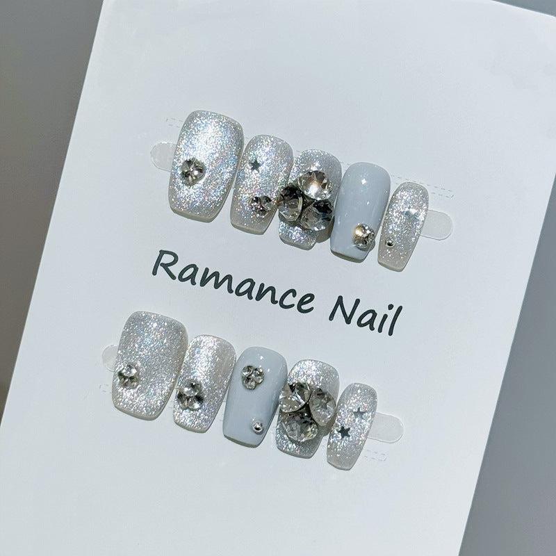 Glamorous Rhinestone-Embellished Press-On Nail Art Kalsten