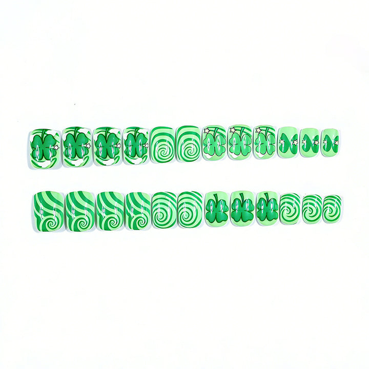 Festive Shamrock Nail Art Kalsten