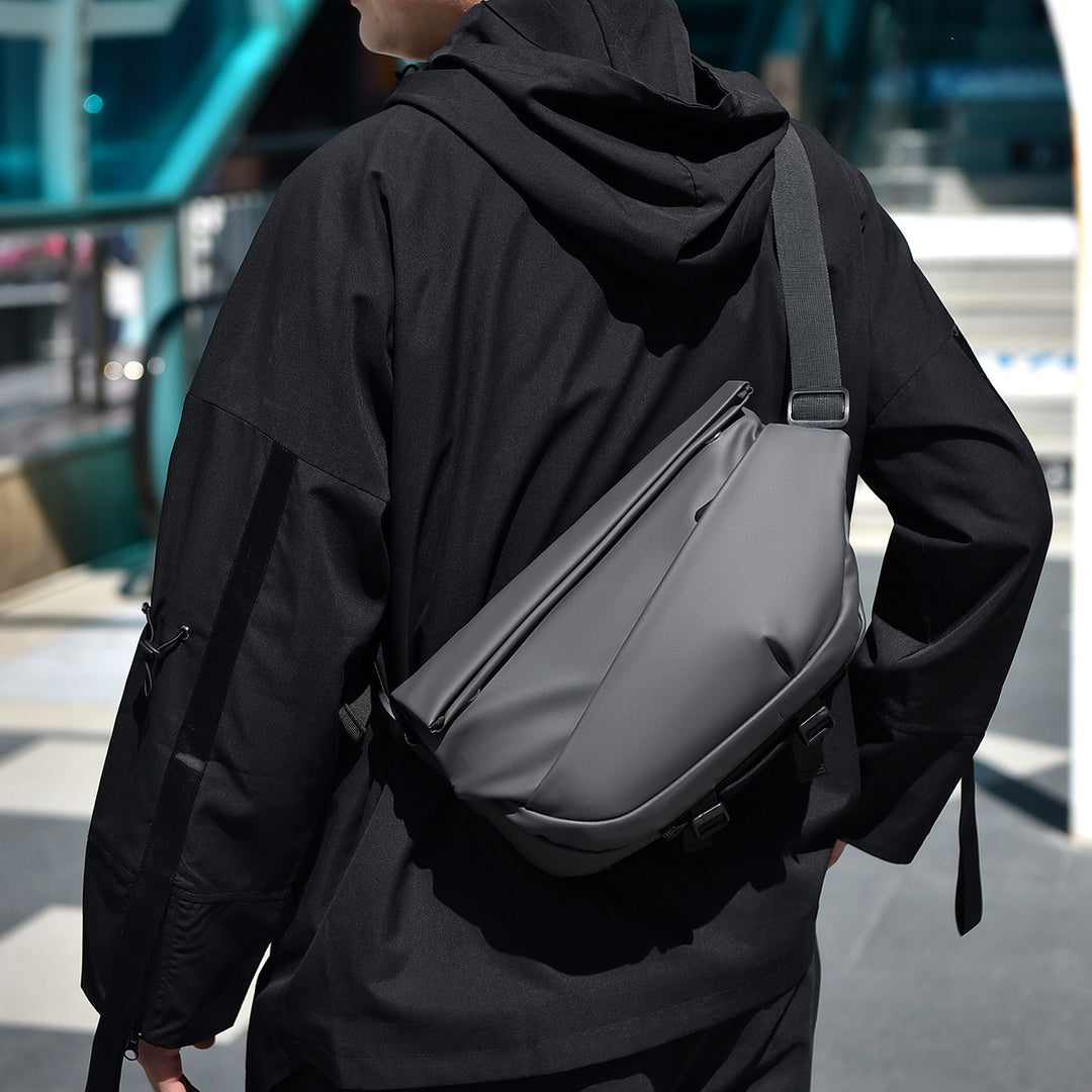 Waterproof Crossbody Messenger Bag Kalsten