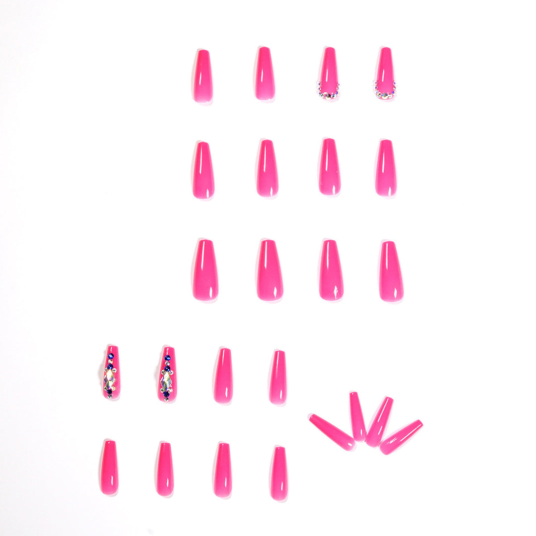 Elegant Nail Art with Glitter Decoration Kalsten