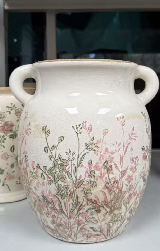 Flower decoration vessel with playful pattern Kalsten
