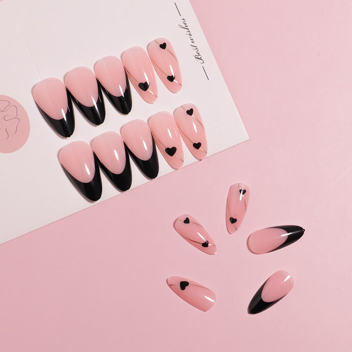 Elegant Heart-Accented Press-On Nail Set Kalsten