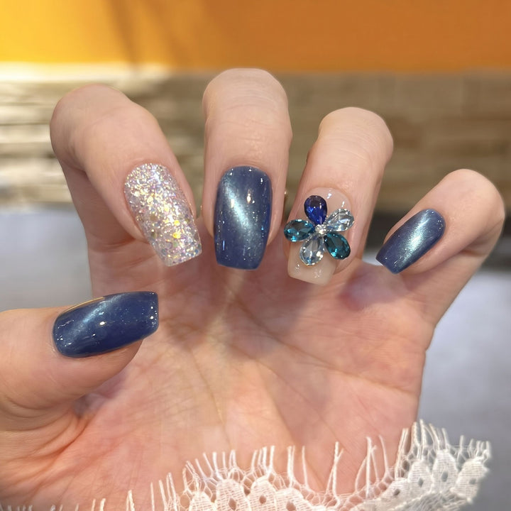 Elegant Floral Press-On Nail Set with Gemstone Accents Kalsten