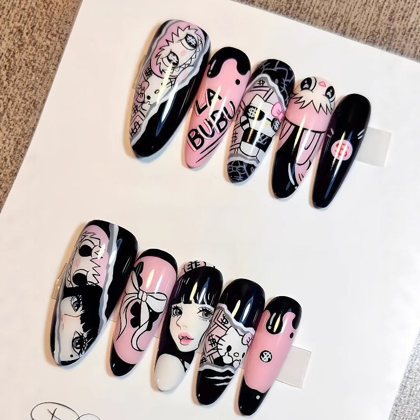Elegant Nail Art with Black-White Contrast Kalsten