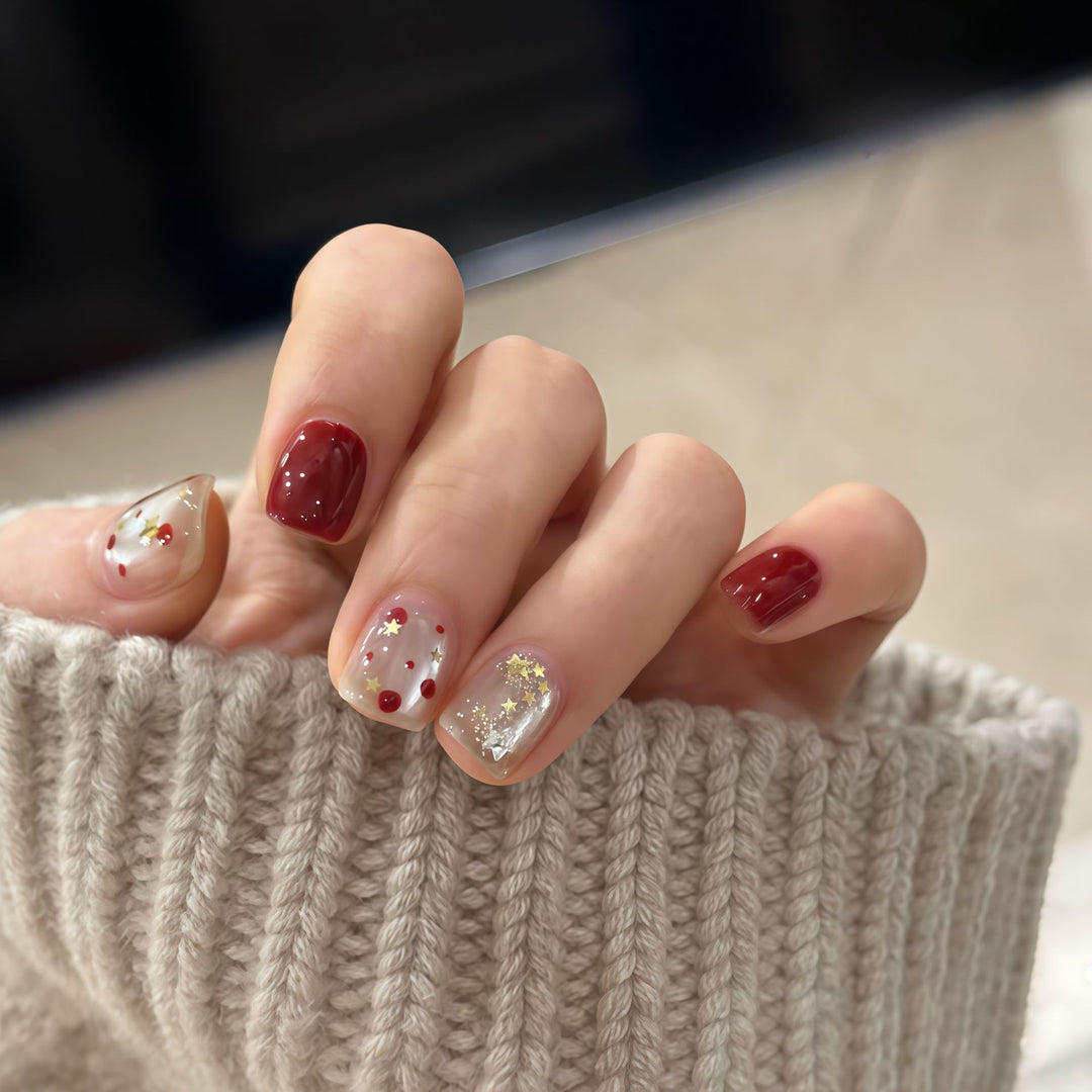 Nail set with sparkling glitter details and creative designs Kalsten