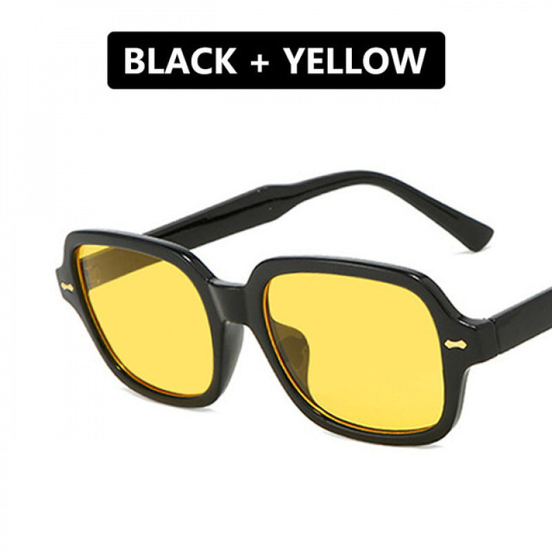 Ladies fashionable sunglasses with angular frame and yellow lenses Kalsten