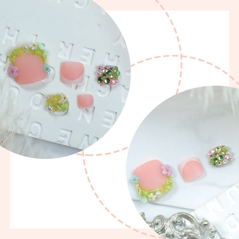 Artificial nail set with floral 3D details and glitter embellishments Kalsten