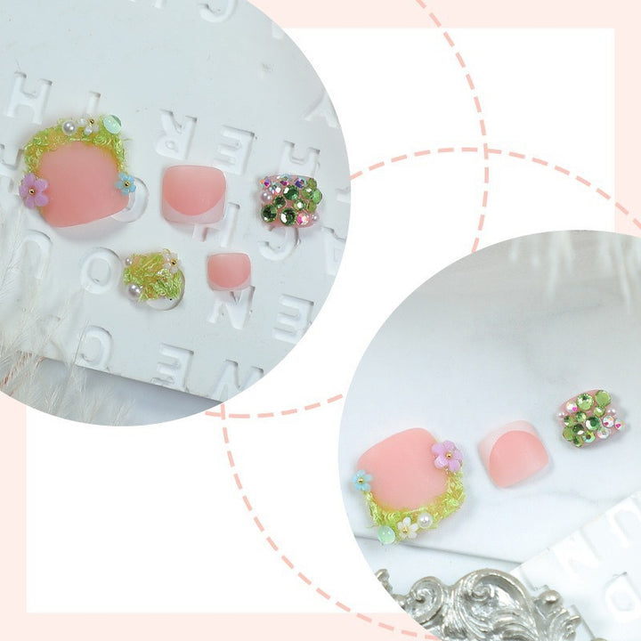 Artificial nail set with floral 3D details and glitter embellishments Kalsten