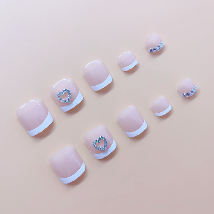 Nail art set with elegant glitter and heart decorations Kalsten