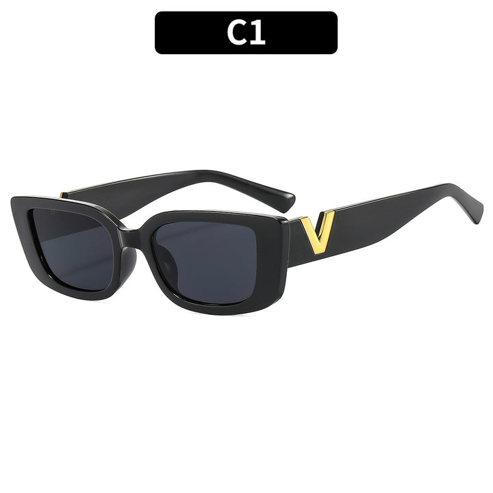 Chic Angular Frame Sunglasses