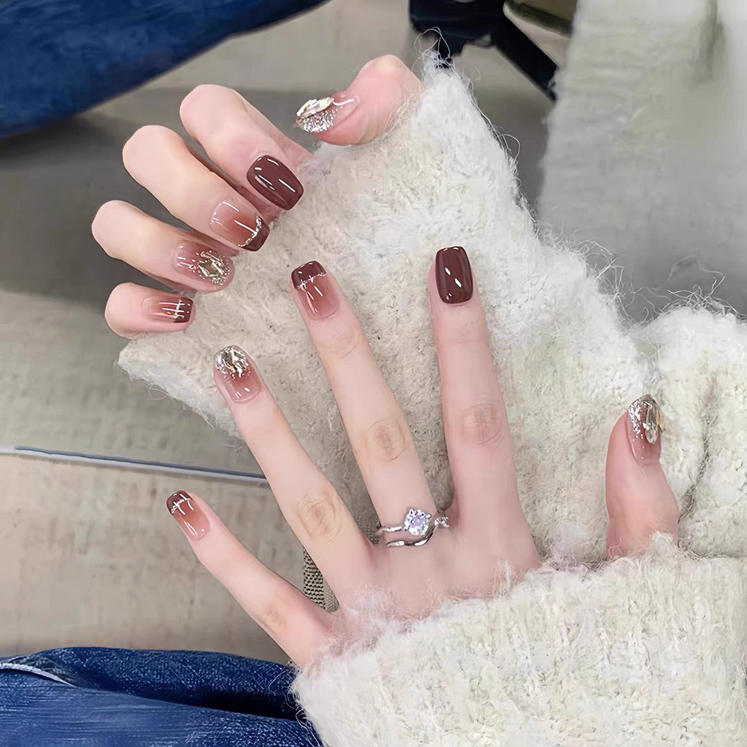 Whimsical Character-Designed Press-On Nail Art Kalsten