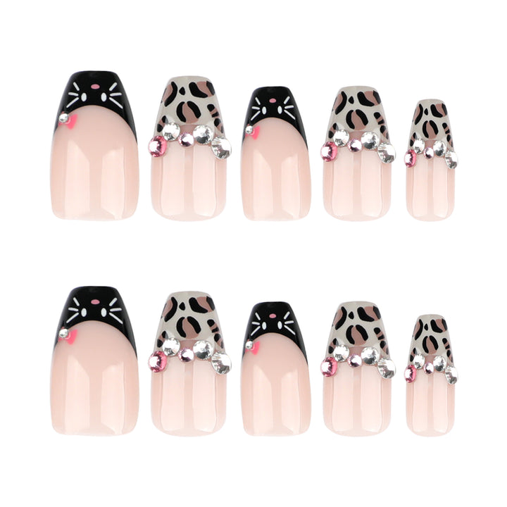 Artful nail art with glamorous 3D embellishments Kalsten