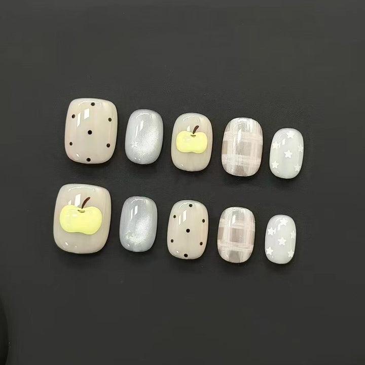Artistic Themed Press-On Nail Collection Kalsten