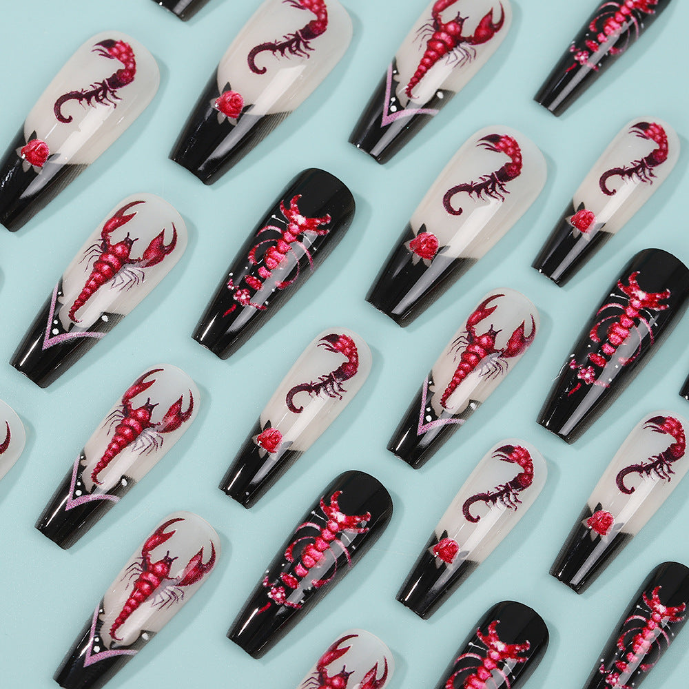 Creative artificial nails in spooky design Kalsten