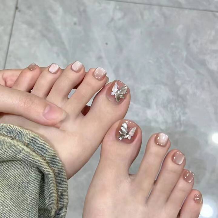 Heart-Embellished Press-On Toe Nails Kalsten