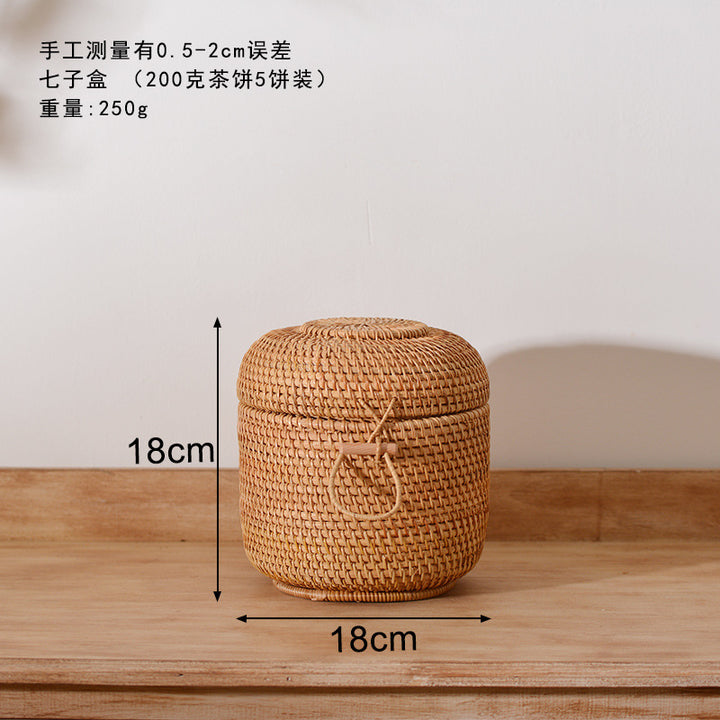 Women's round storage basket made of woven natural material Kalsten