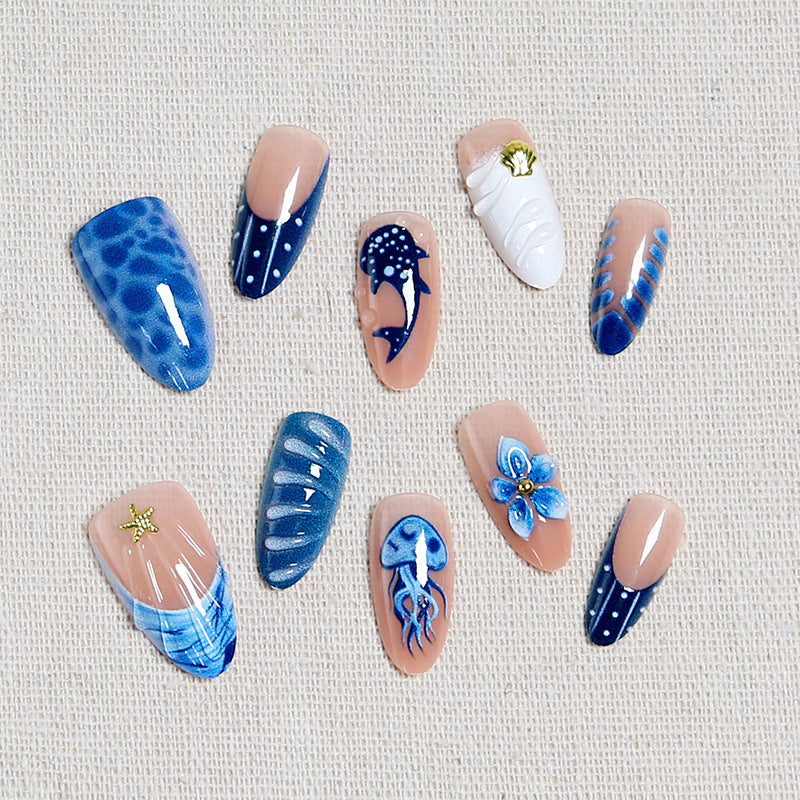 Artificial nails with maritime design and 3D flower accents Kalsten
