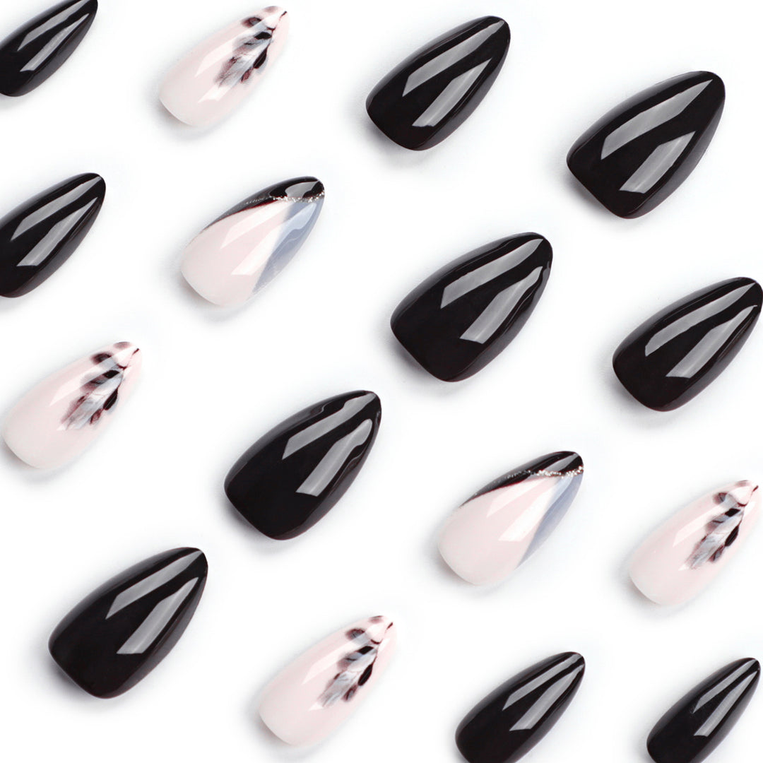 Artificial Nail Art with Creative 3D Design Kalsten