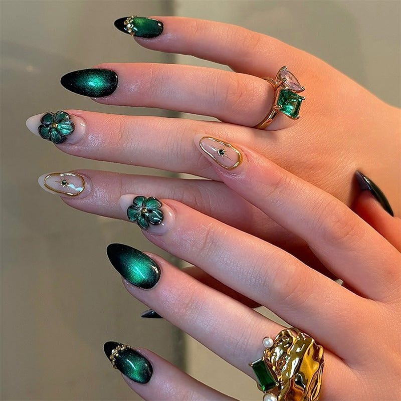 Artificial nail set with floral accents and glitter details Kalsten