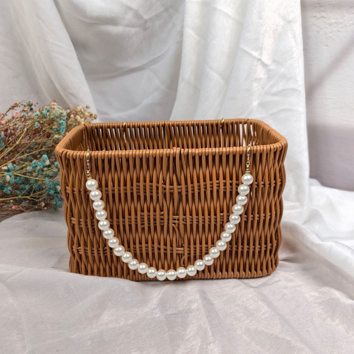 Women's stylish rattan container with pearl handle Kalsten