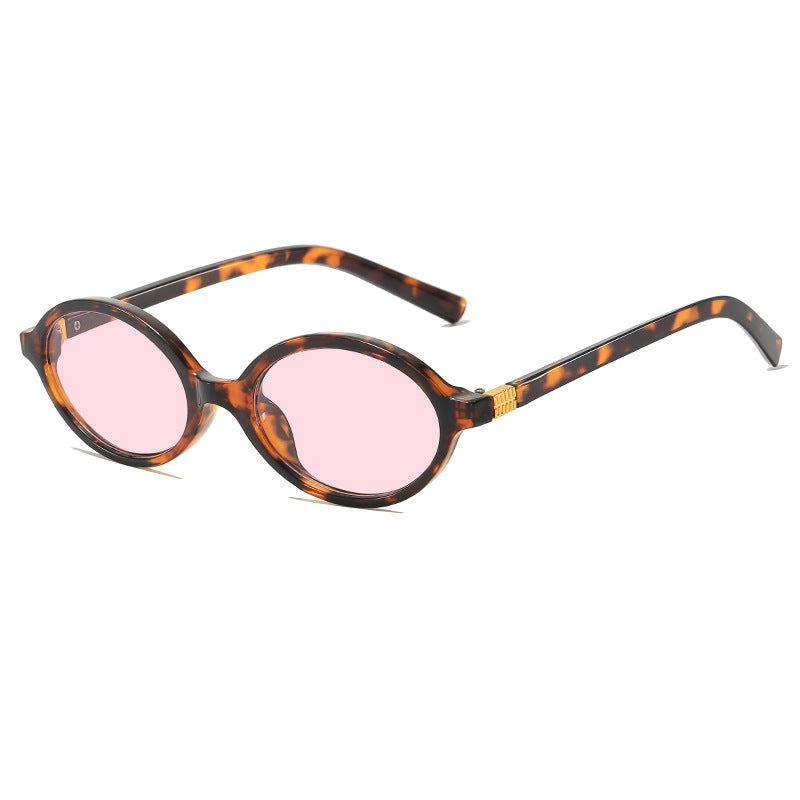 Vintage-Inspired Oval Frame Eyeglasses Kalsten