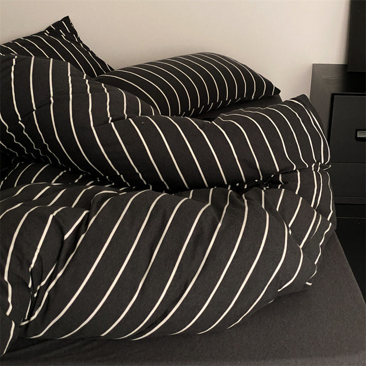 Striped Duvet cover set made of cotton percale with a light quilted look