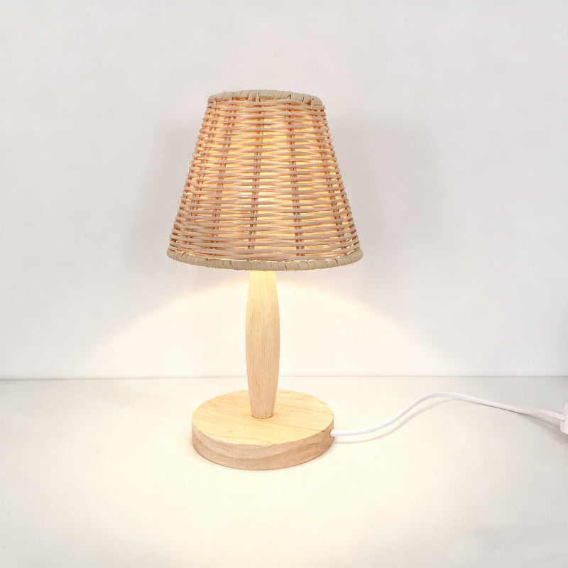 Woven Table Lamp Kalsten