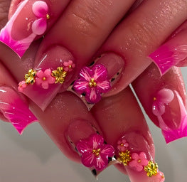 Creative 3D Bow and Pearl Nail Extensions Kalsten