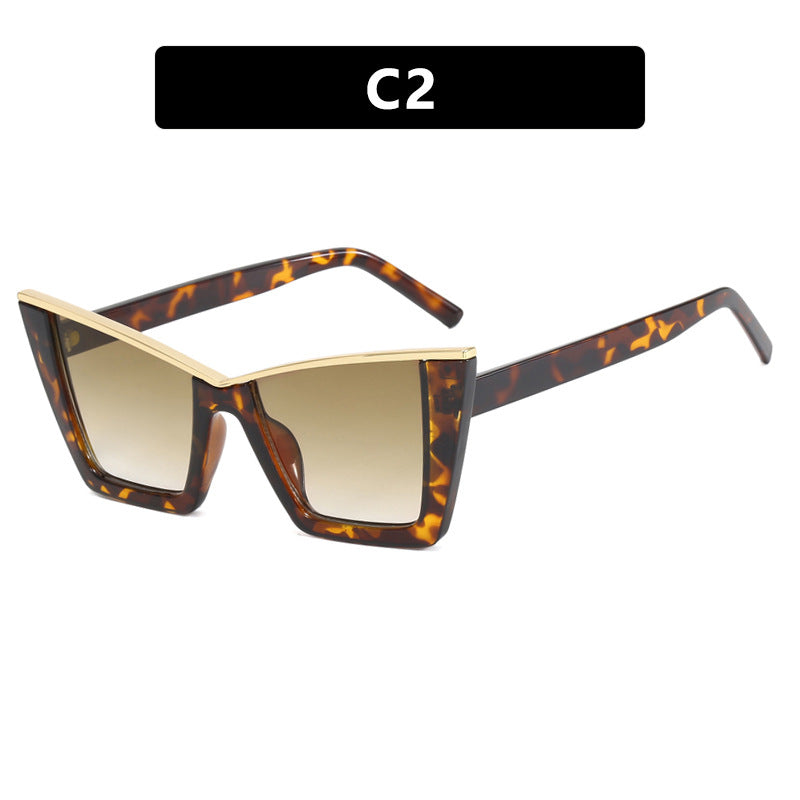 Ladies modern Cat-Eye sunglasses with extravagant design and protective UV filter Kalsten