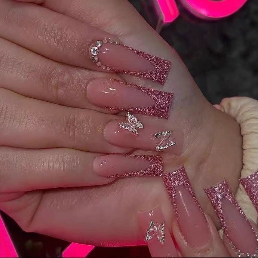 Nail set with sparkling glitter effects and elegant 3D decorations Kalsten