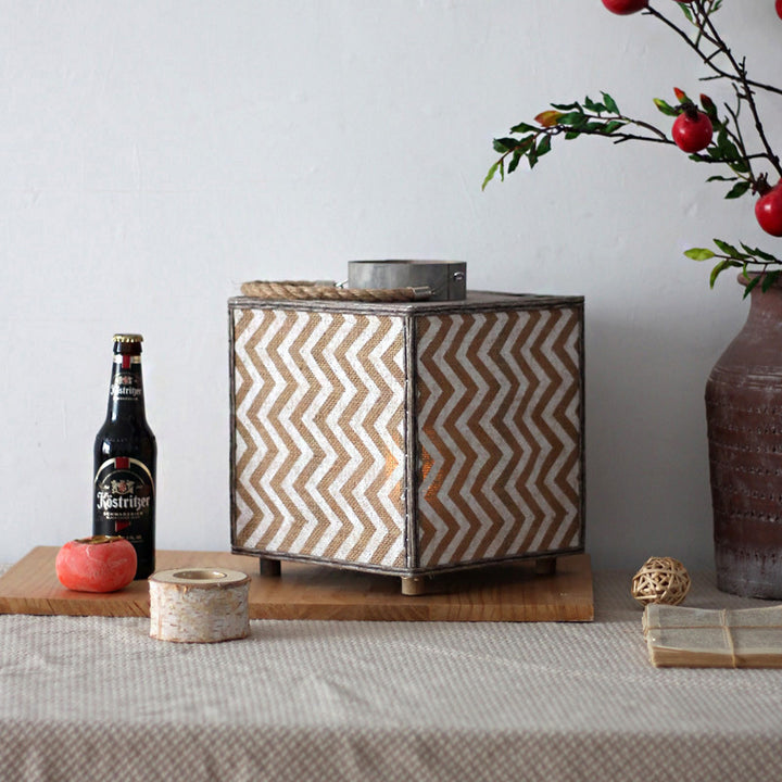 Decorative lantern with zigzag pattern Kalsten