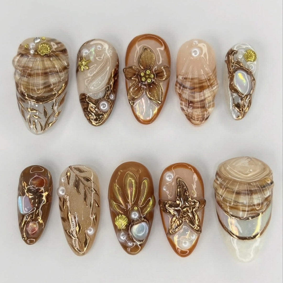 Elegant and Decorated Artificial Nail Set Kalsten