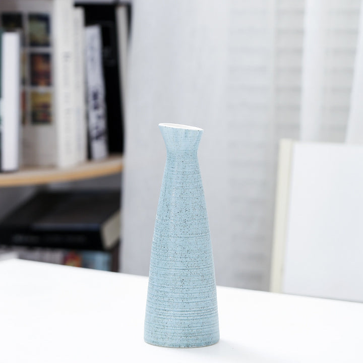 Textured Ceramic Flower Holder Kalsten
