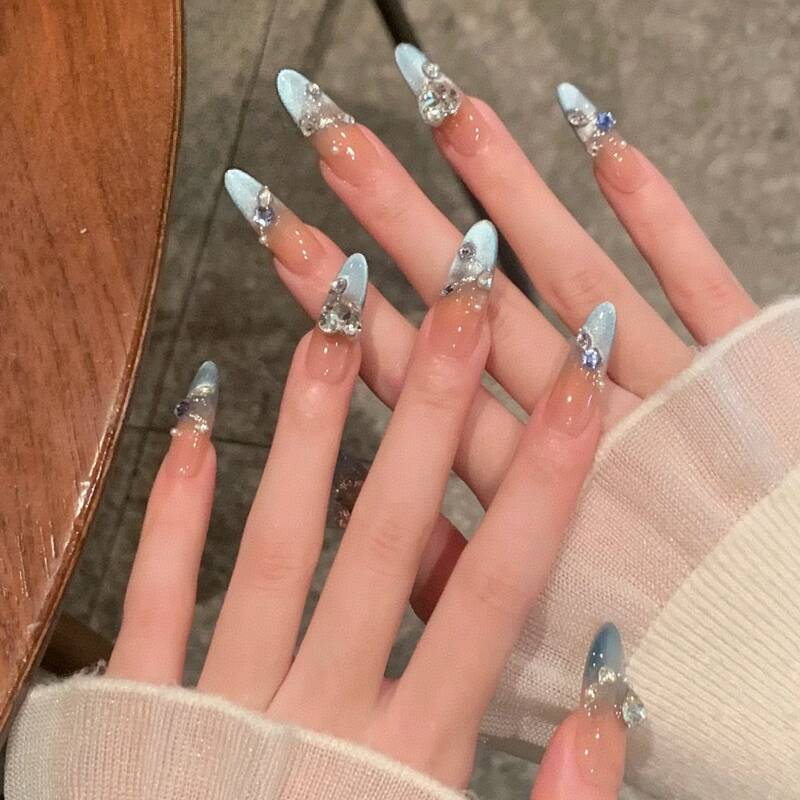 Premium Glamorous Press-On Nail Extensions Kalsten