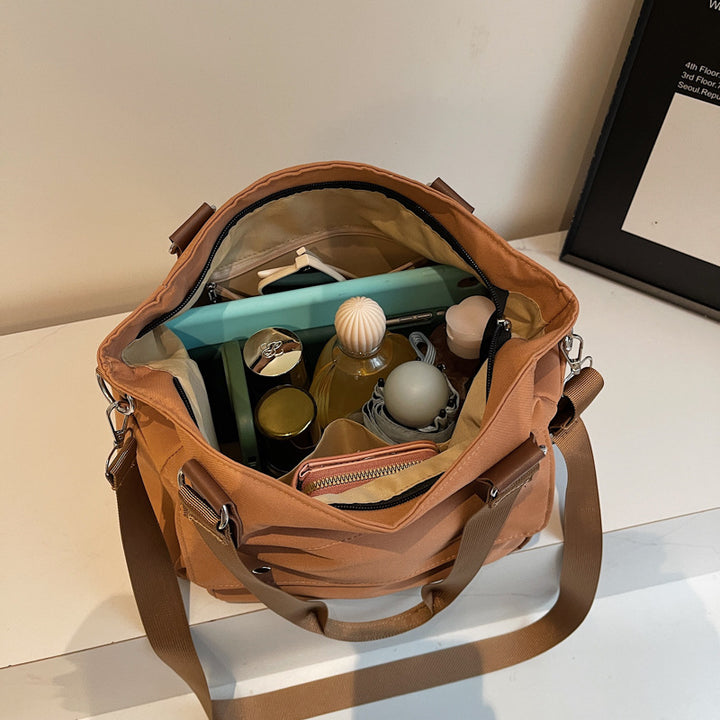 Versatile Utility Tote Kalsten